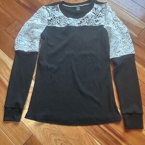 SHEIN Black Top with White Lace Sleeves